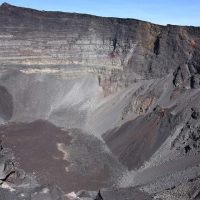 8 Piton de la Fournaise (Le Dolomieu) 2