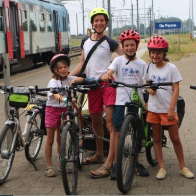 Logo de l'Expé Vélo seule avec 3 enfants et une tente
