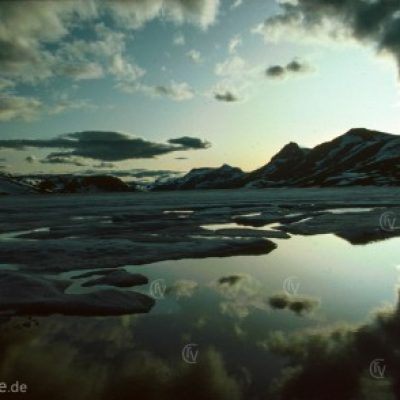 Logo de l'Expé Ski au vent dans le massif du Jotunheimen